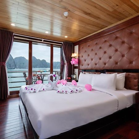 Harmony Boutique Cruises Hotel Ha Long Exterior photo