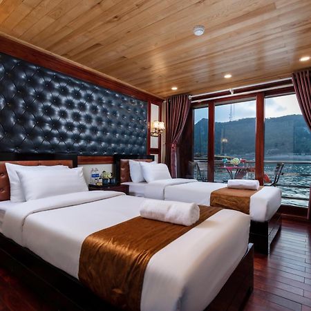 Harmony Boutique Cruises Hotel Ha Long Exterior photo